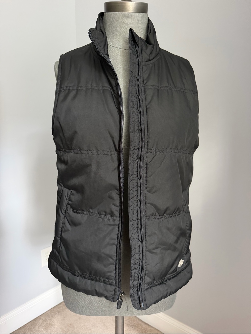 Dickies Performance Insulated Black Puffer Vest Size: Unisex Small